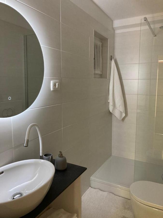Ija Apartment *