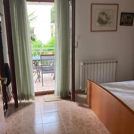 Ferienwohnung Ija Krk Town Exterior foto